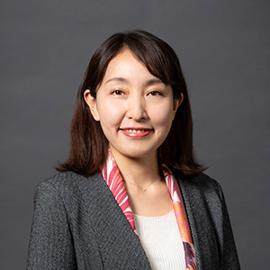 物江 陽子